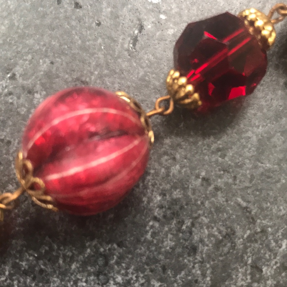 Dramatic Sparkling Bead Necklace - image 7